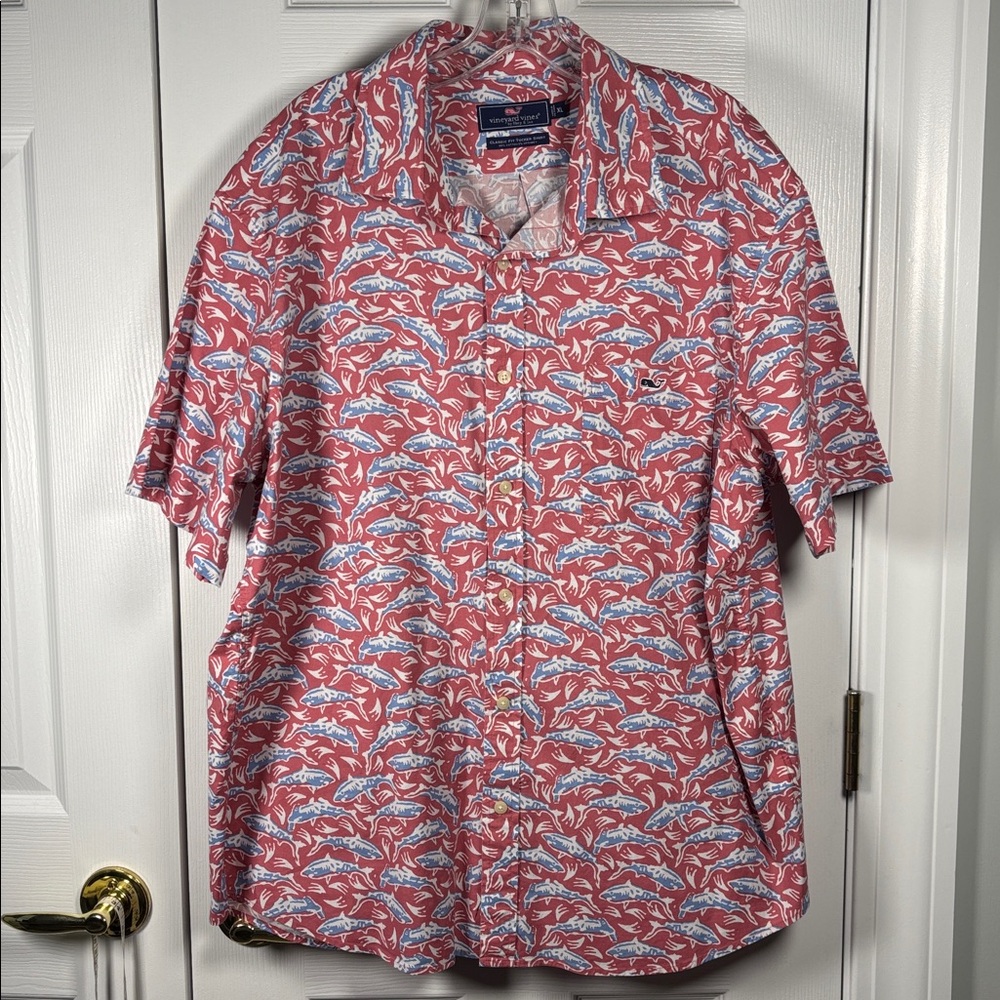 Vineyard Vines Shark Print Button Up Short Sleeves Classic Fit Tucker Shirt XL